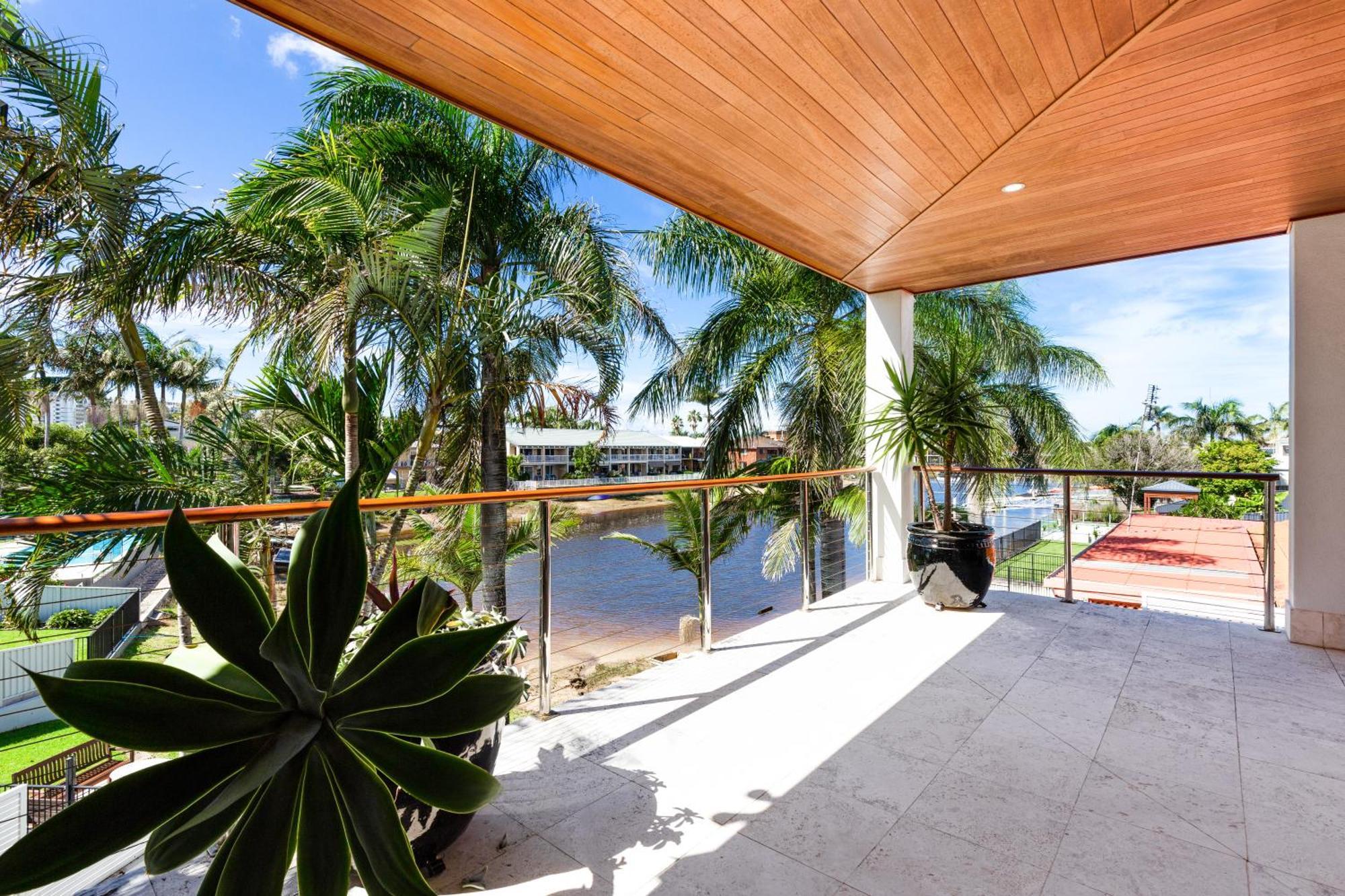 Luxurious, Tropical Haven, Mooloolaba- Moonda5 Villa Exterior photo